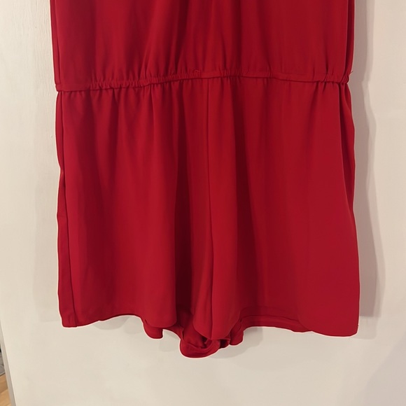 Romper - Picture 2 of 3